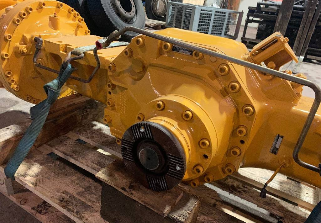 Volvo L220 E-F Achse - Axle - Hubgerüst - short boom - Tekerlekli yükleyici: fotoğraf 4 Volvo L220 E-F Achse - Axle - Hubgerüst - short boom - Tekerlekli yükleyici: fotoğraf 4
