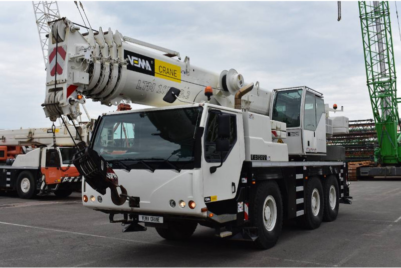 Liebherr LTM1055-3.2 - All-terrain vinç: fotoğraf 2 Liebherr LTM1055-3.2 - All-terrain vinç: fotoğraf 2