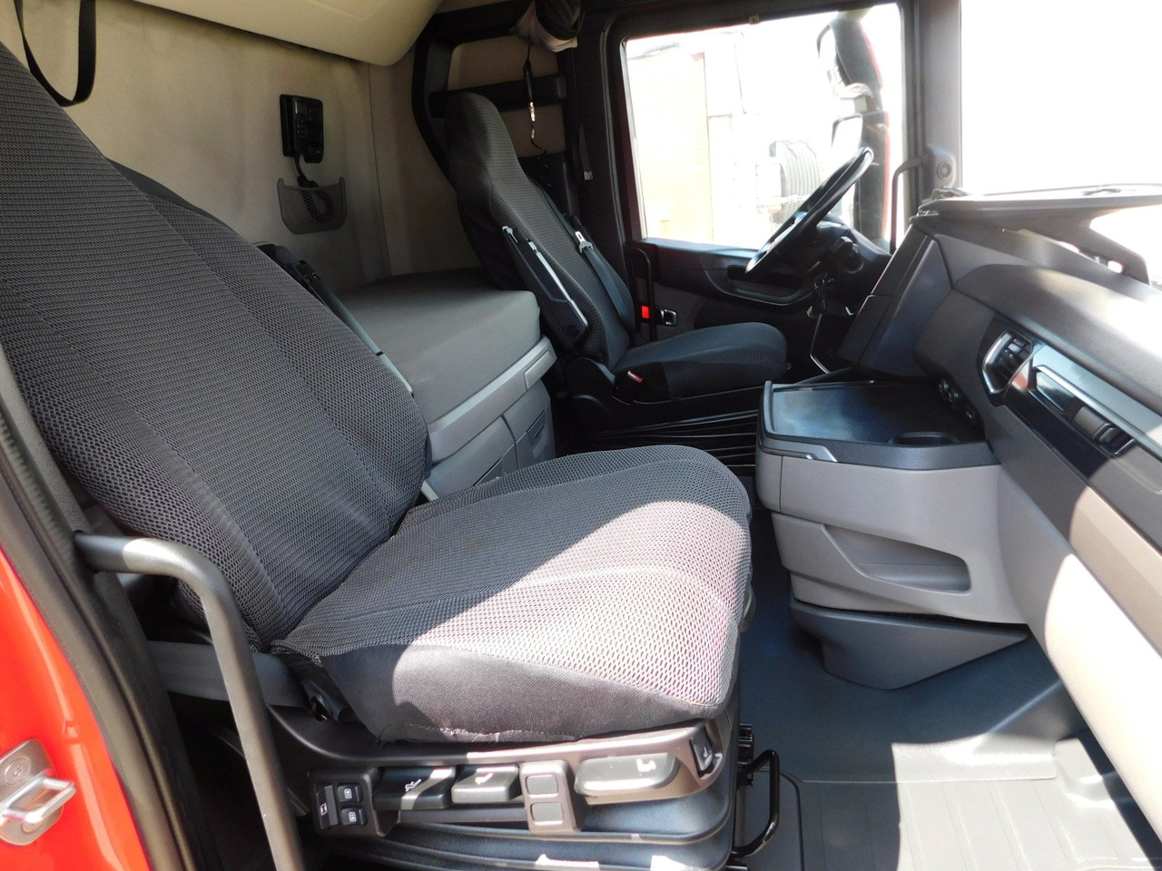 Scania S450 - Çekici: fotoğraf 5 Scania S450 - Çekici: fotoğraf 5