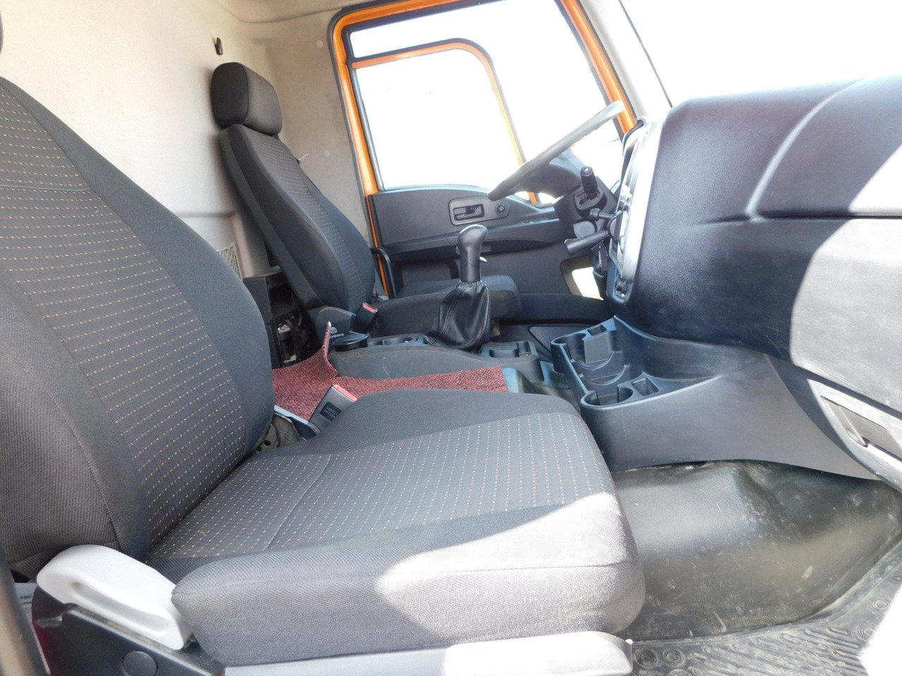 Ford 4142d 8x4 dcab e6 16s2230 - Damperli kamyon: fotoğraf 5 Ford 4142d 8x4 dcab e6 16s2230 - Damperli kamyon: fotoğraf 5