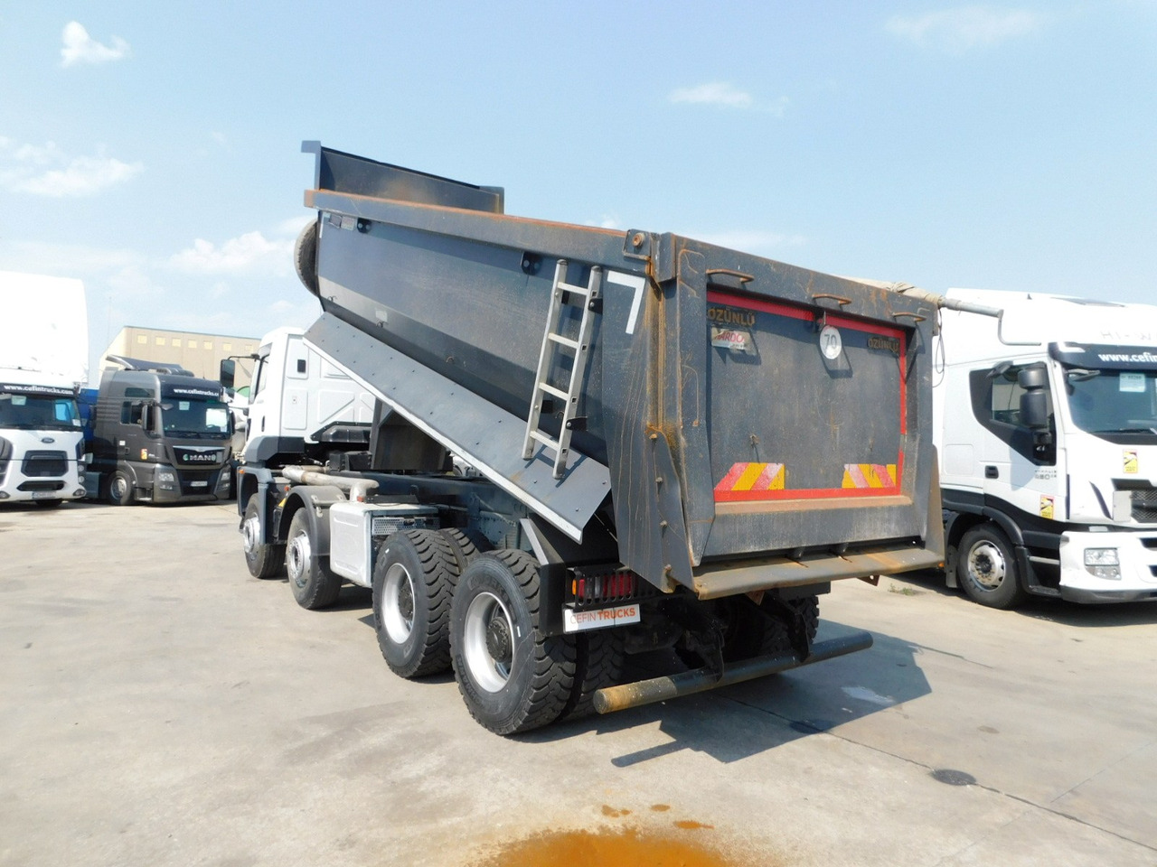 Ford 4142d 8x4 dcab e6 16s2230 - Damperli kamyon: fotoğraf 4 Ford 4142d 8x4 dcab e6 16s2230 - Damperli kamyon: fotoğraf 4