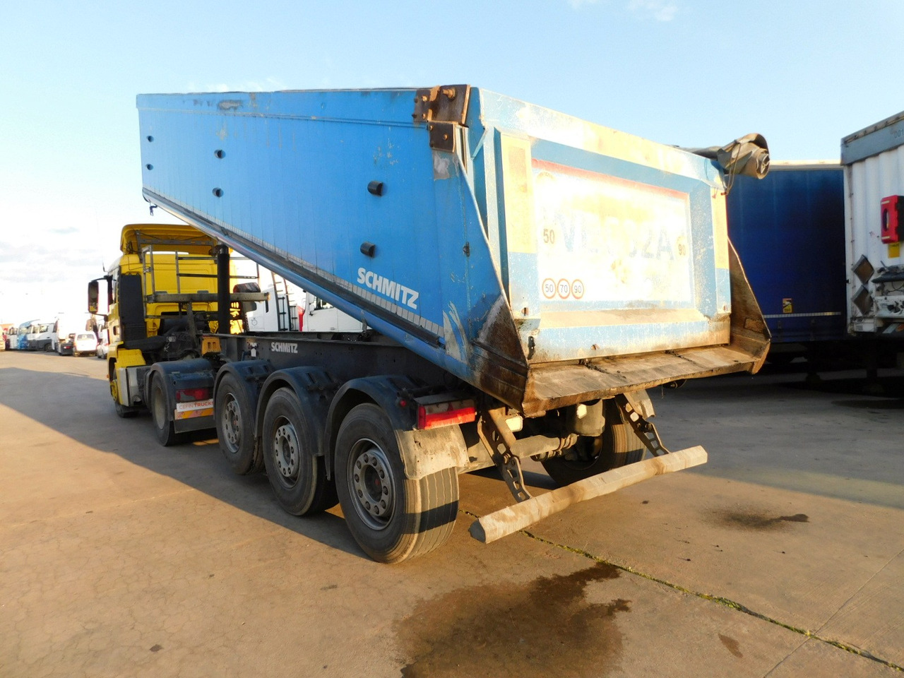 Schmitz Gotha ski 24sl 72 - Damperli dorse: fotoğraf 4 Schmitz Gotha ski 24sl 72 - Damperli dorse: fotoğraf 4