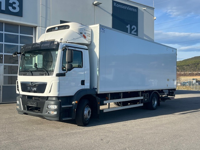MAN TGM 15.290 4x2 LL Tiefkühler ATP Euro6 Klima - Frigorifik kamyonet: fotoğraf 1 MAN TGM 15.290 4x2 LL Tiefkühler ATP Euro6 Klima - Frigorifik kamyonet: fotoğraf 1