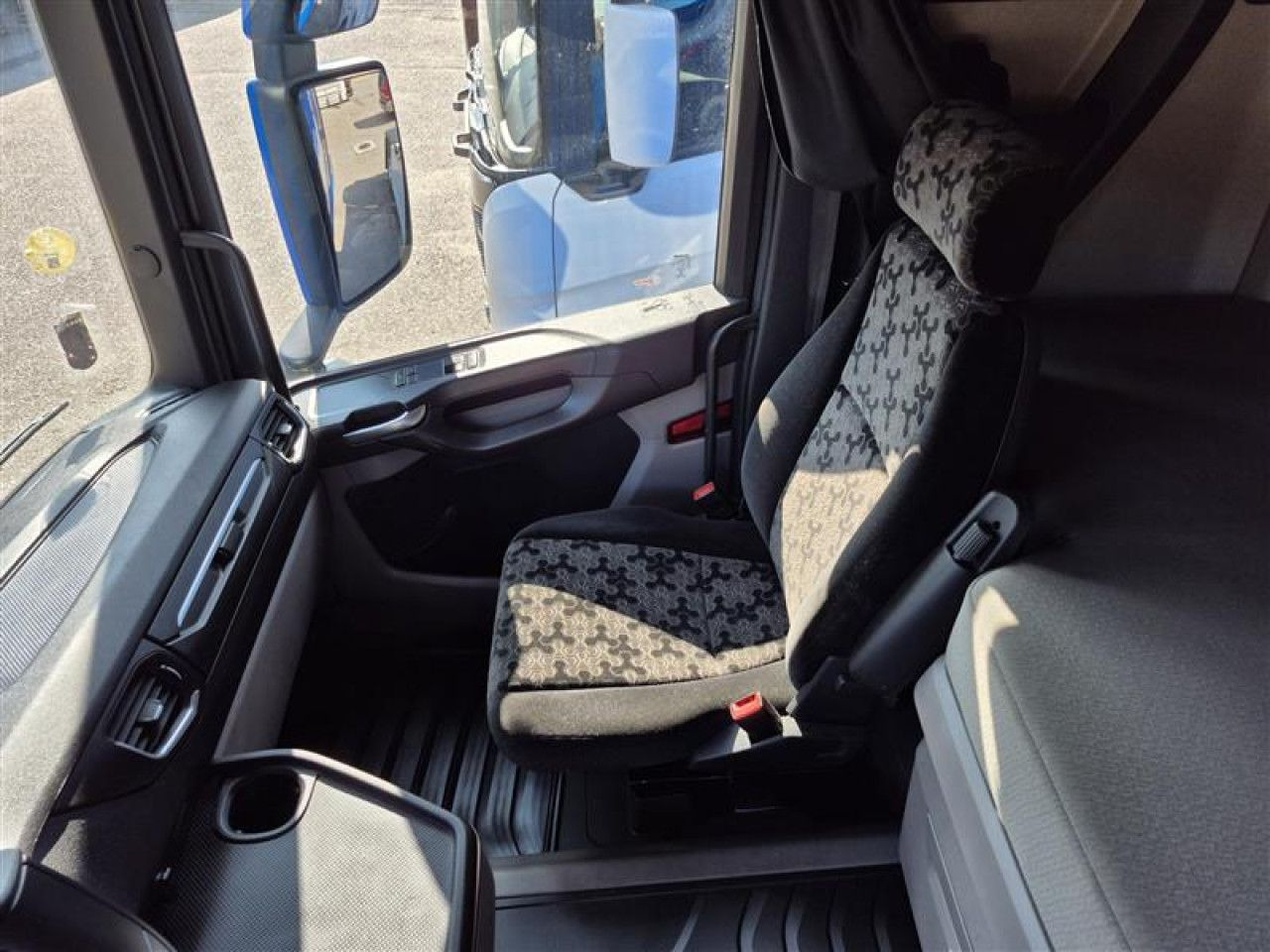 Scania R 450 - Çekici: fotoğraf 4 Scania R 450 - Çekici: fotoğraf 4