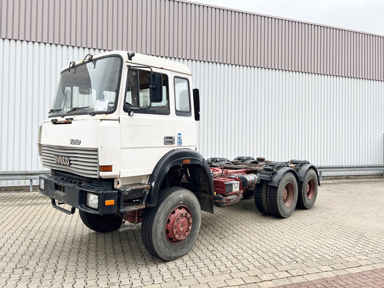 260-34 AHW 6x6 260-34 AHW 6x6, V8, Manual, Full Steel - Şasi kamyon: fotoğraf 1 260-34 AHW 6x6 260-34 AHW 6x6, V8, Manual, Full Steel - Şasi kamyon: fotoğraf 1
