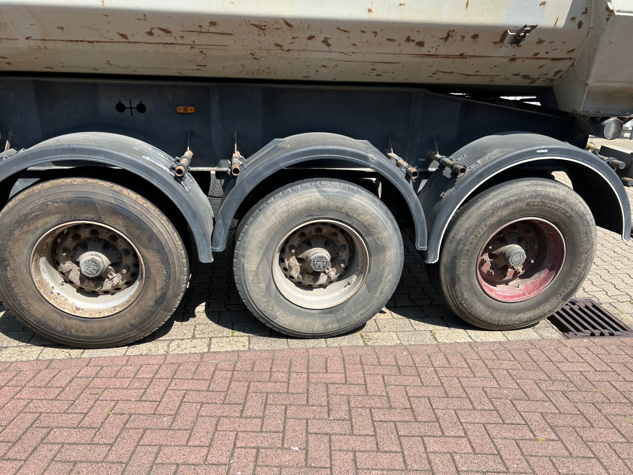 Carnehl CHKS/HH CHKS/HH, Stahlmulde ca. 26m³, Liftachse finansal kiralama Carnehl CHKS/HH CHKS/HH, Stahlmulde ca. 26m³, Liftachse: fotoğraf 11 Carnehl CHKS/HH CHKS/HH, Stahlmulde ca. 26m³, Liftachse finansal kiralama Carnehl CHKS/HH CHKS/HH, Stahlmulde ca. 26m³, Liftachse: fotoğraf 11