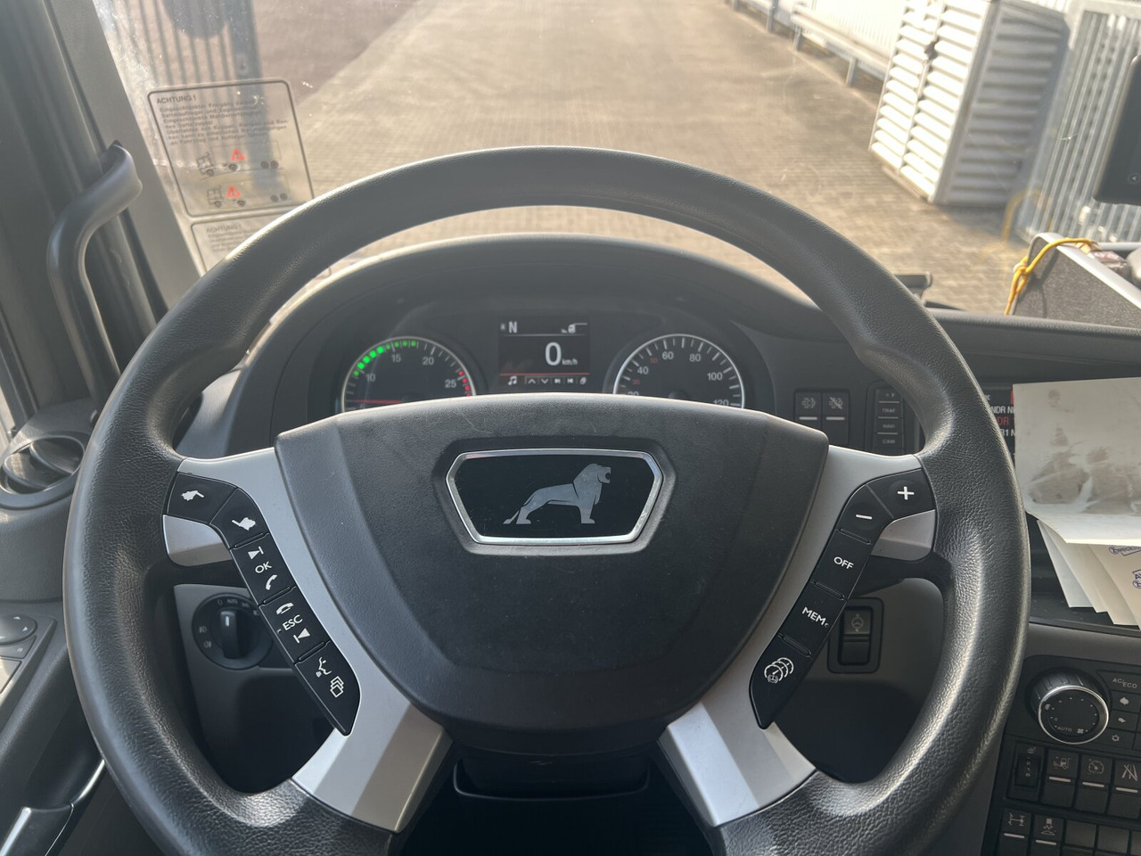 MAN TGX 18.500 4X2 LLS TGX 18.500 4X2 LLS, Retarder, Vollumer - Çekici: fotoğraf 5 MAN TGX 18.500 4X2 LLS TGX 18.500 4X2 LLS, Retarder, Vollumer - Çekici: fotoğraf 5