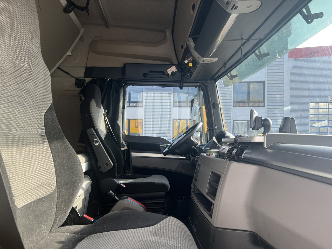 MAN TGX 18.500 4X2 LLS TGX 18.500 4X2 LLS, Retarder, Vollumer - Çekici: fotoğraf 3 MAN TGX 18.500 4X2 LLS TGX 18.500 4X2 LLS, Retarder, Vollumer - Çekici: fotoğraf 3