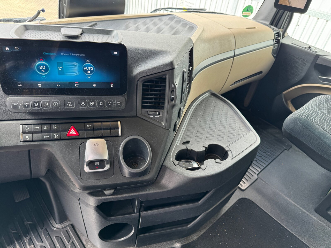 Mercedes-Benz Actros 1848 LS 4x2 Actros 1848 LS 4x2, Vollumer ,Retarder - Çekici: fotoğraf 3 Mercedes-Benz Actros 1848 LS 4x2 Actros 1848 LS 4x2, Vollumer ,Retarder - Çekici: fotoğraf 3
