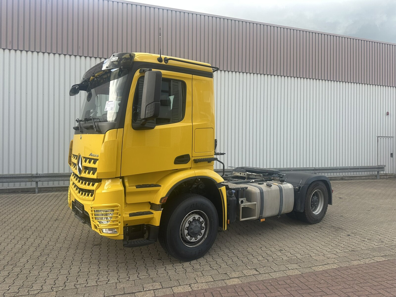 Mercedes-Benz Arocs 1851 LS 4x4 HAD Arocs 1851 LS 4x4 HAD, Hydraulik, Navi, MultimediaCockpit - Çekici: fotoğraf 1 Mercedes-Benz Arocs 1851 LS 4x4 HAD Arocs 1851 LS 4x4 HAD, Hydraulik, Navi, MultimediaCockpit - Çekici: fotoğraf 1