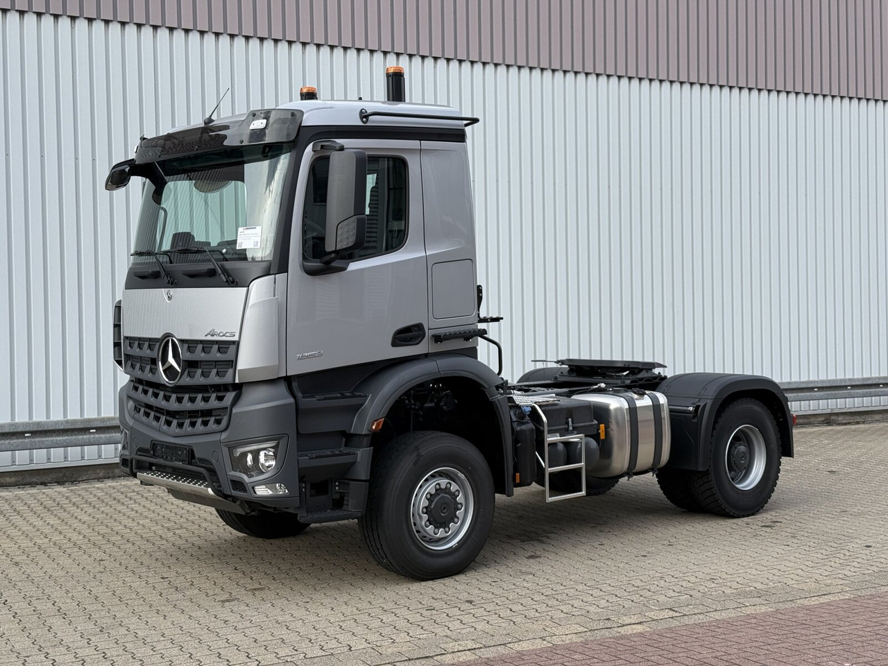 Mercedes-Benz Arocs 1853 AS 4x4 Arocs 1853 AS 4x4, Retarder, MultimediaCockpit, Navi - Çekici: fotoğraf 1 Mercedes-Benz Arocs 1853 AS 4x4 Arocs 1853 AS 4x4, Retarder, MultimediaCockpit, Navi - Çekici: fotoğraf 1