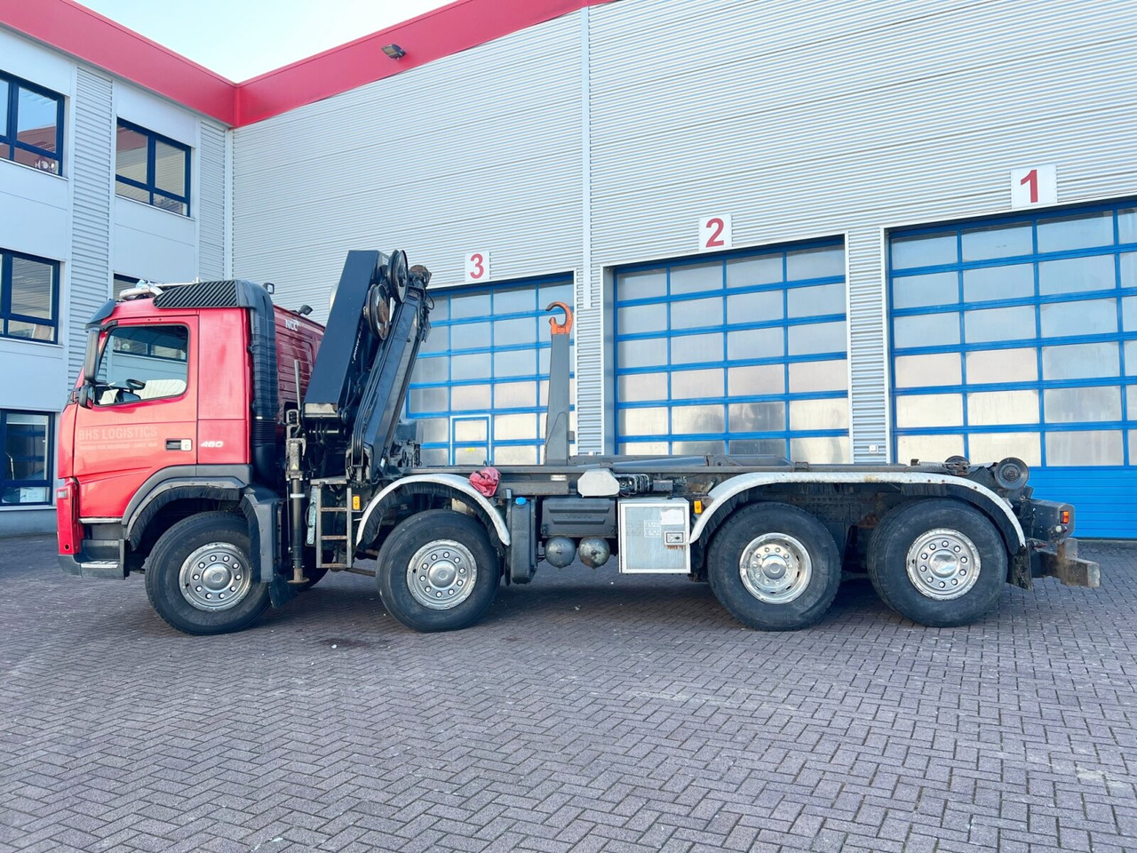 FM 460 8x2-6 FM 460 8x2-6, Lenk-/Liftachse, Kran HMF 2020-K4, Funk - Kancalı yükleyici kamyon, Vinçli kamyon: fotoğraf 3 FM 460 8x2-6 FM 460 8x2-6, Lenk-/Liftachse, Kran HMF 2020-K4, Funk - Kancalı yükleyici kamyon, Vinçli kamyon: fotoğraf 3