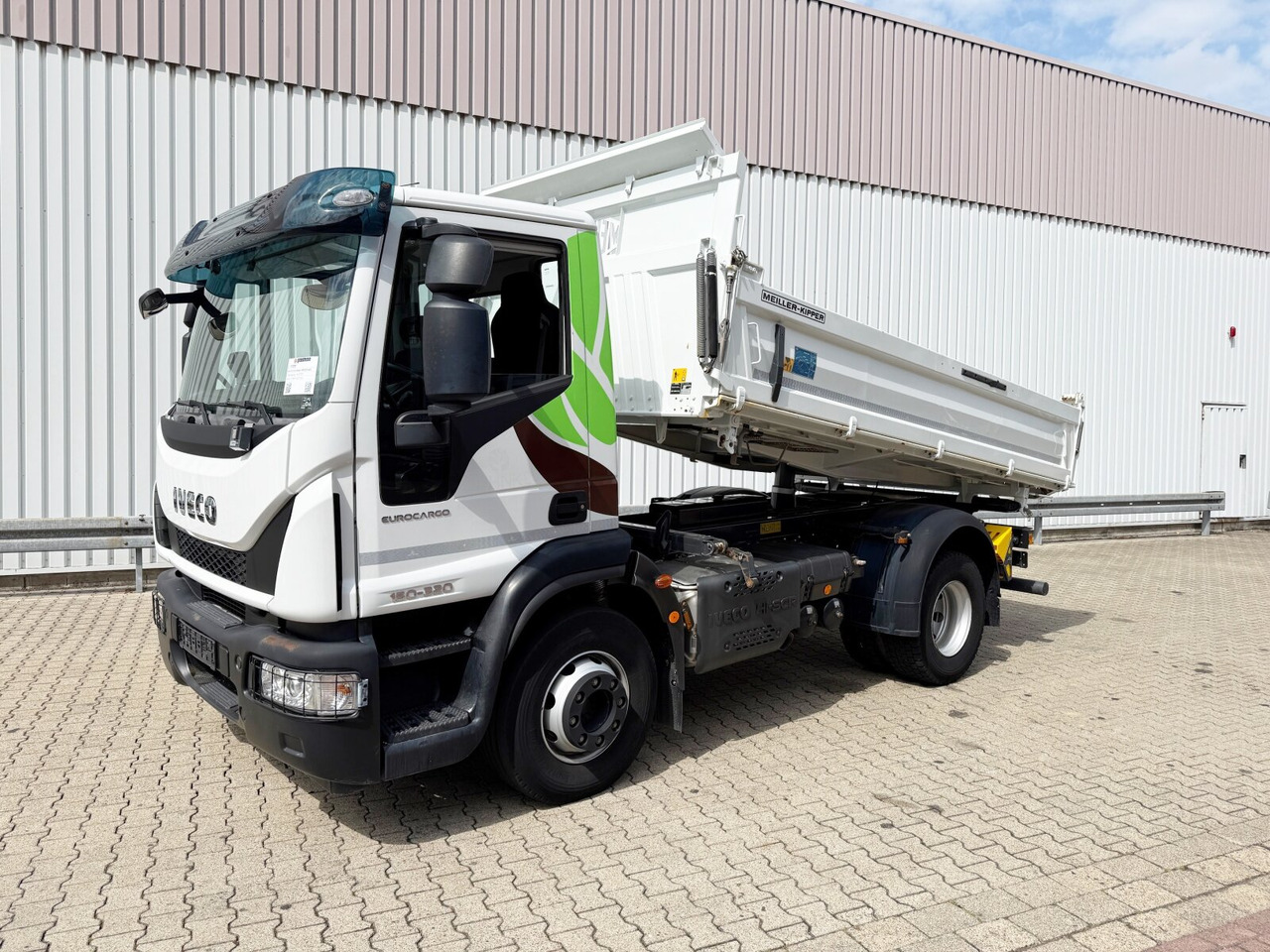 Iveco EuroCargo 150E32 K 4x2 EuroCargo 150E32 K 4x2, Meiller Kipper, 2x AHK - Damperli kamyon: fotoğraf 1 Iveco EuroCargo 150E32 K 4x2 EuroCargo 150E32 K 4x2, Meiller Kipper, 2x AHK - Damperli kamyon: fotoğraf 1