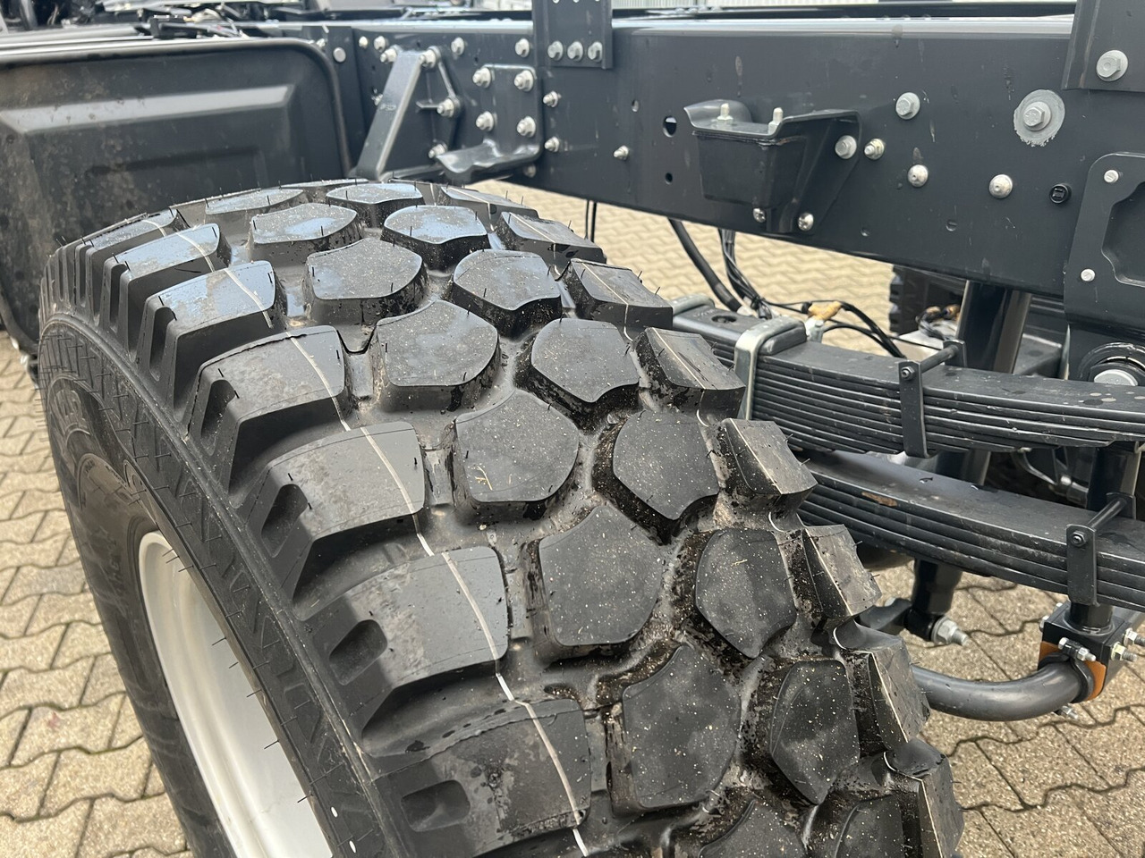 Iveco EuroCargo ML150E24 WS 4x4 EuroCargo ML150E24 WS 4x4, Euro3, mehrfach Vorhanden! - Şasi kamyon: fotoğraf 5 Iveco EuroCargo ML150E24 WS 4x4 EuroCargo ML150E24 WS 4x4, Euro3, mehrfach Vorhanden! - Şasi kamyon: fotoğraf 5