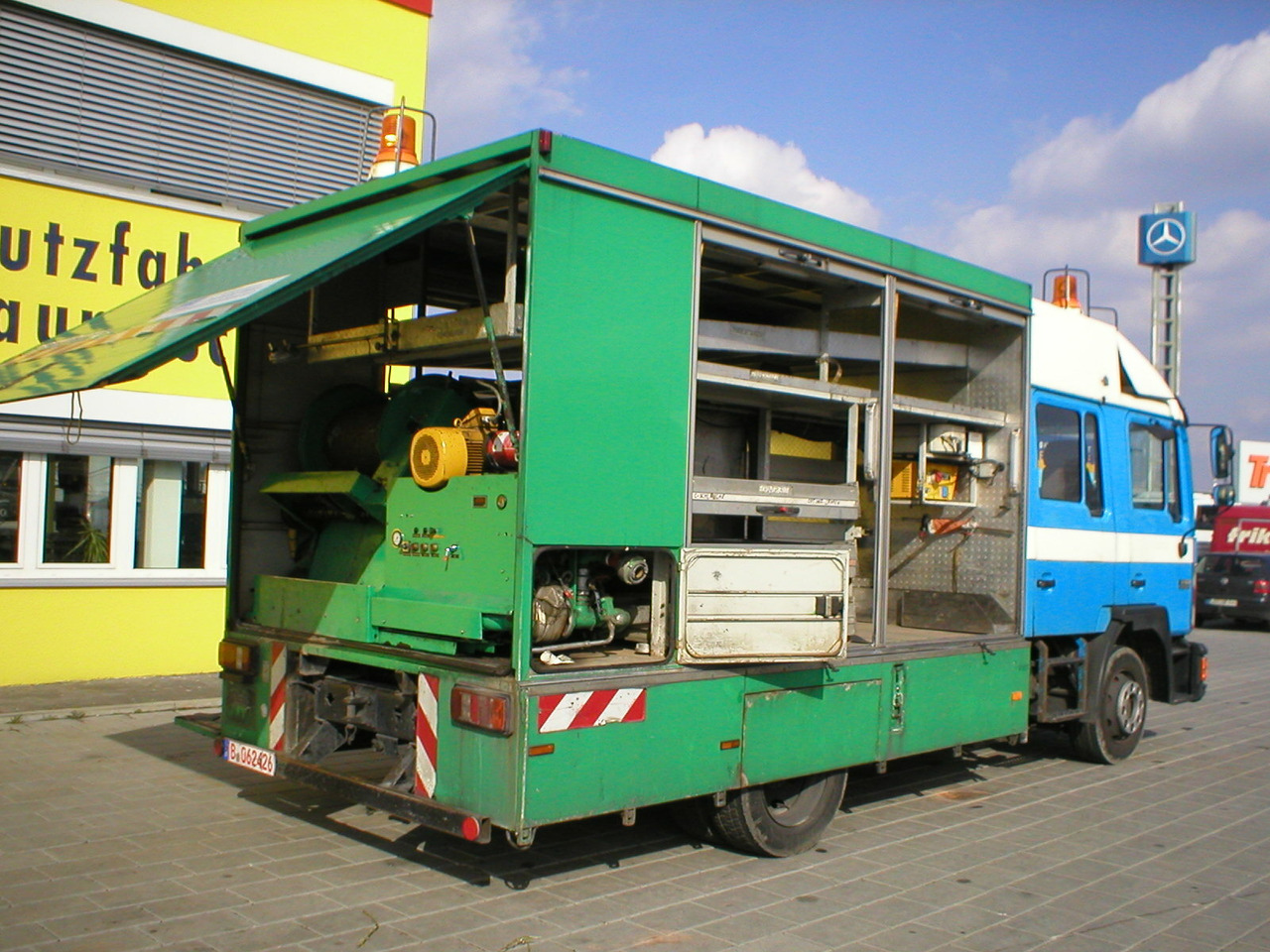 MAN M02 12.232 4x2 Spülwagen - Kamyon: fotoğraf 3 MAN M02 12.232 4x2 Spülwagen - Kamyon: fotoğraf 3