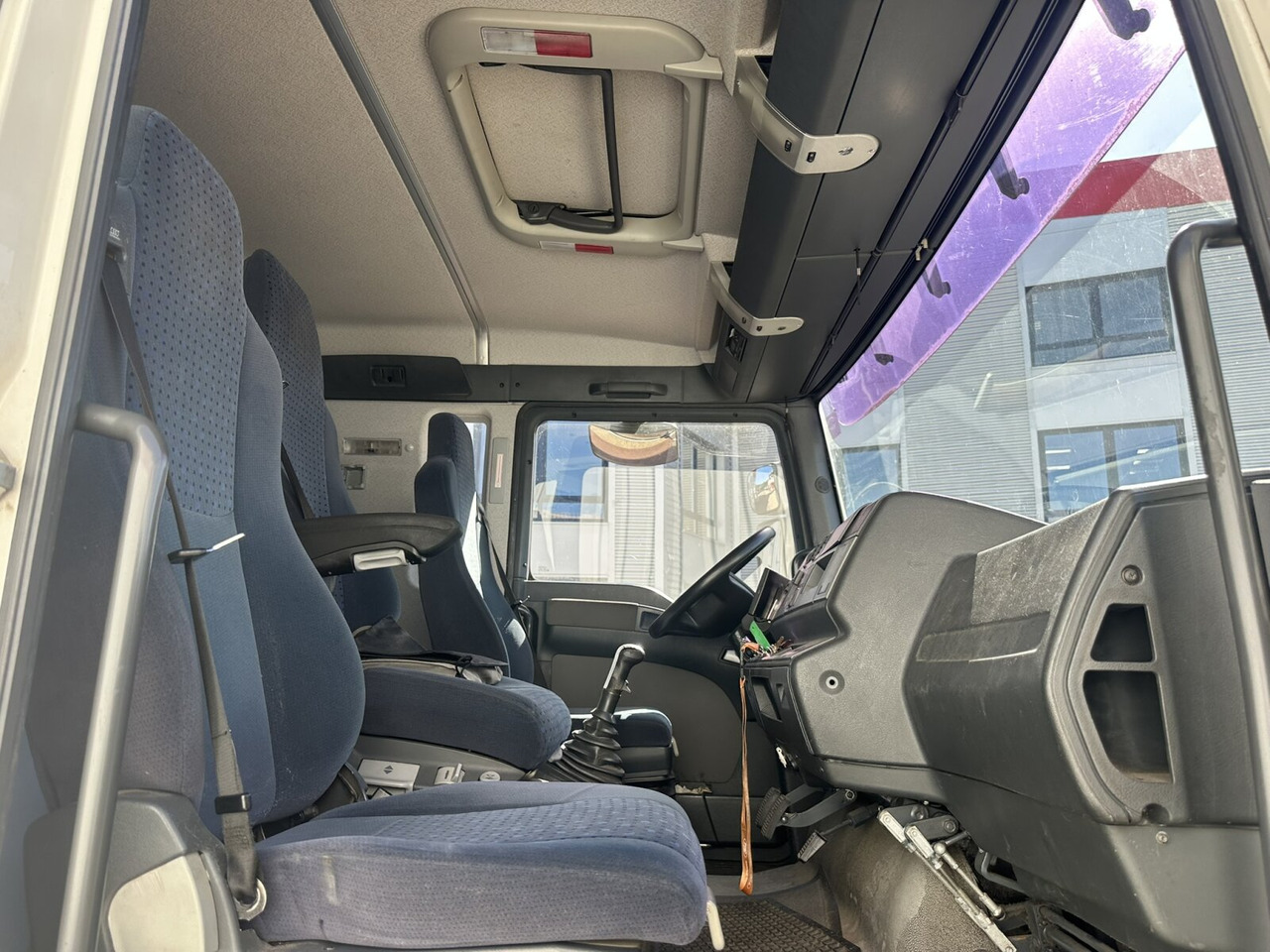 MAN TGA 18.360 LL 4x2 TGA 18.360 LL 4x2, Fahrschule - Kamyon: fotoğraf 3 MAN TGA 18.360 LL 4x2 TGA 18.360 LL 4x2, Fahrschule - Kamyon: fotoğraf 3