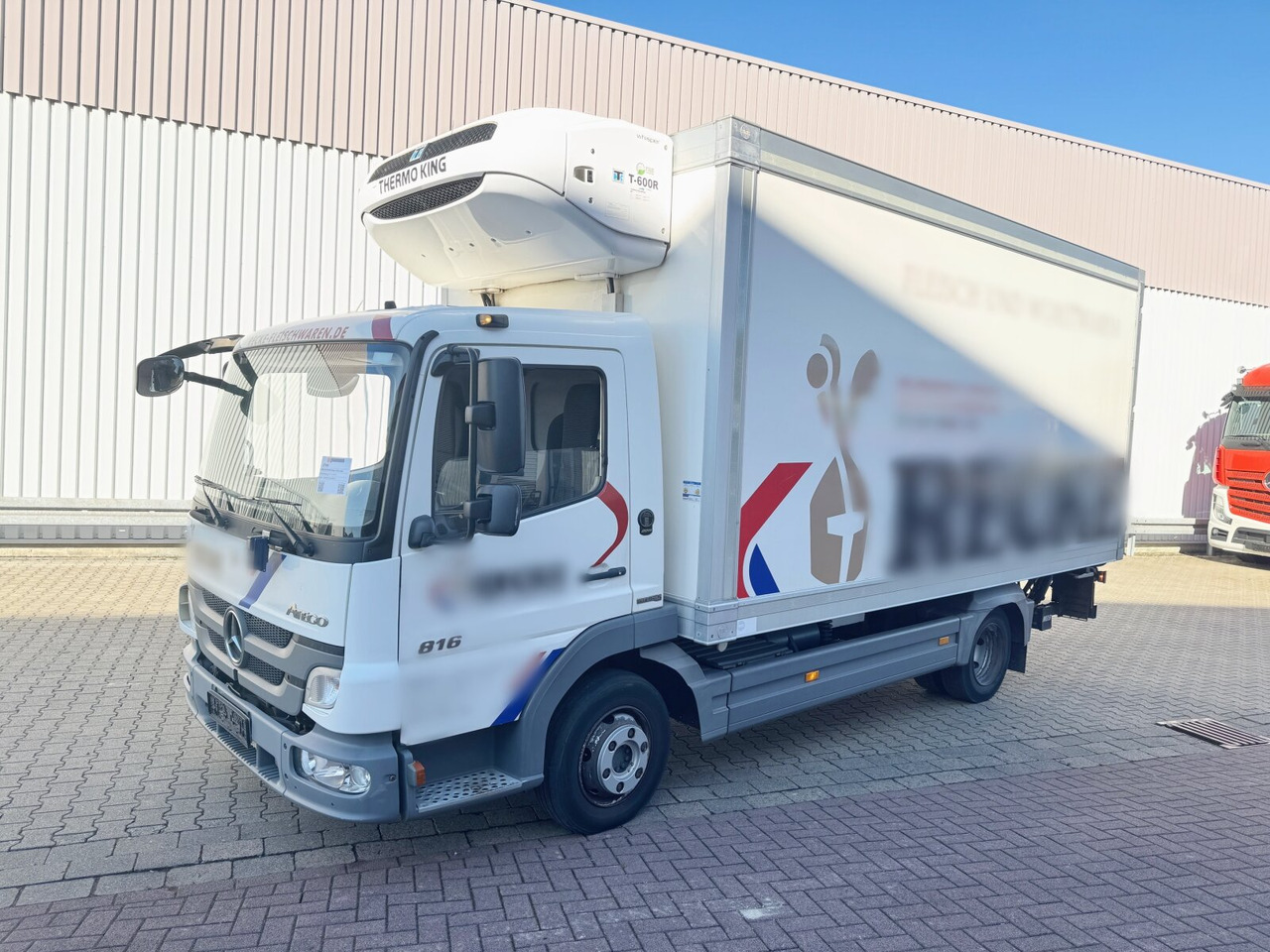 Mercedes-Benz Atego 816 L 4x2 Atego 816 L 4x2, Kühlkoffer, ThermoKing, Trennwand, LBW MBB - Kamyon: fotoğraf 1 Mercedes-Benz Atego 816 L 4x2 Atego 816 L 4x2, Kühlkoffer, ThermoKing, Trennwand, LBW MBB - Kamyon: fotoğraf 1