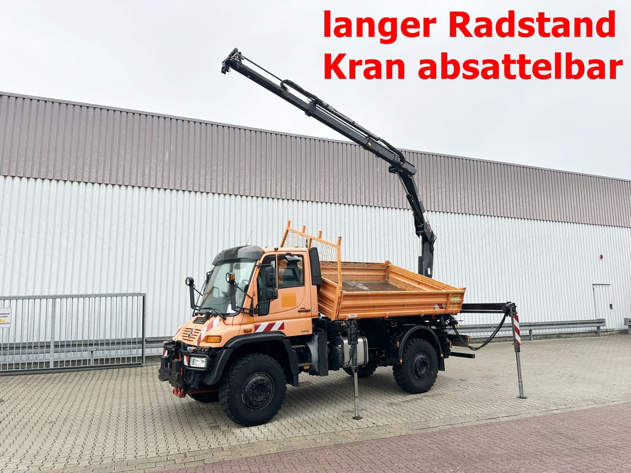 Unimog U500 4x4 U500 4x4 405/40 mit Heckkran Hiab 077-1 HiDuo, absattelbar, Funk - Kamyonet: fotoğraf 1 Unimog U500 4x4 U500 4x4 405/40 mit Heckkran Hiab 077-1 HiDuo, absattelbar, Funk - Kamyonet: fotoğraf 1