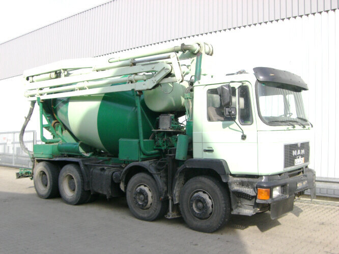 MAN 33.292 8x4 33.292 8x4 Mischer Stetter 7m³ mit Pumpe Schwing 21m, 6-Zylinder - Transmikser: fotoğraf 1 MAN 33.292 8x4 33.292 8x4 Mischer Stetter 7m³ mit Pumpe Schwing 21m, 6-Zylinder - Transmikser: fotoğraf 1