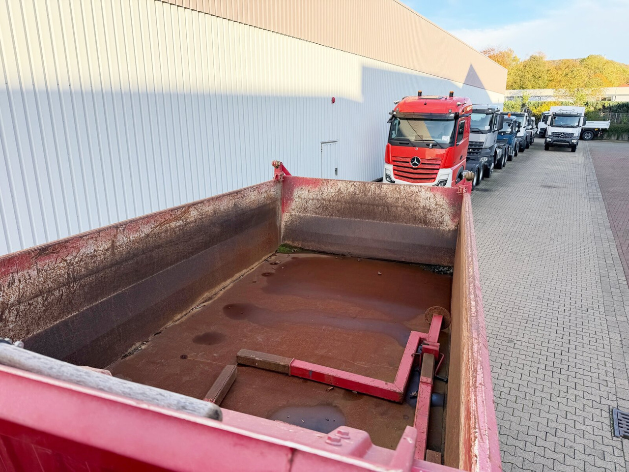 MAN TGA 26.480 6X6H BL TGA 26.480 6X6H BL, HydroDrive, Intarder, Wechselsystem (Sattelplatte) - Damperli kamyon: fotoğraf 2 MAN TGA 26.480 6X6H BL TGA 26.480 6X6H BL, HydroDrive, Intarder, Wechselsystem (Sattelplatte) - Damperli kamyon: fotoğraf 2