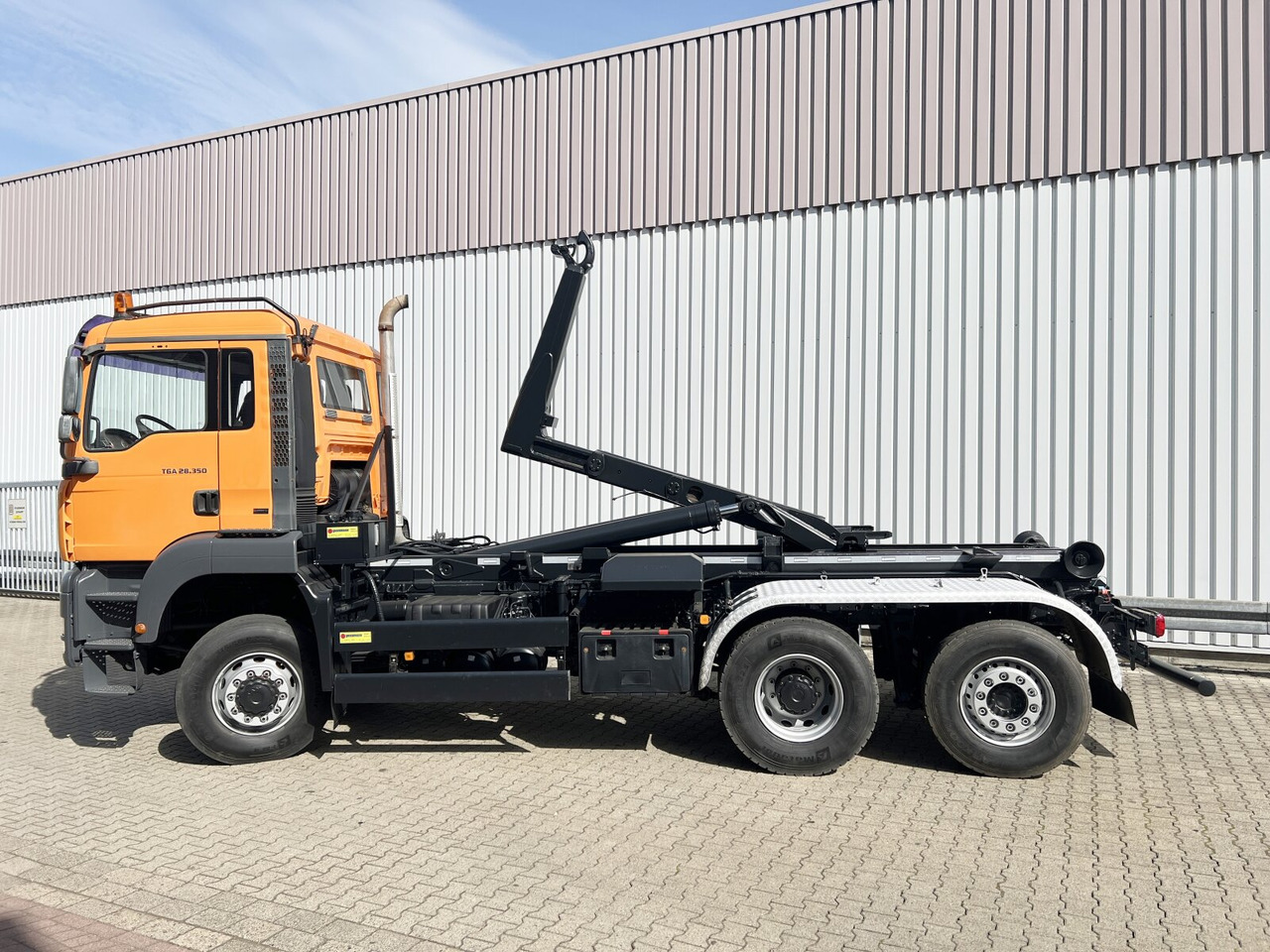 MAN TGA 28.350 6X4-4 BL TGA 28.350 6X4-4 BL, Lift-/Lenkachse, Meiller finansal kiralama MAN TGA 28.350 6X4-4 BL TGA 28.350 6X4-4 BL, Lift-/Lenkachse, Meiller: fotoğraf 11 MAN TGA 28.350 6X4-4 BL TGA 28.350 6X4-4 BL, Lift-/Lenkachse, Meiller finansal kiralama MAN TGA 28.350 6X4-4 BL TGA 28.350 6X4-4 BL, Lift-/Lenkachse, Meiller: fotoğraf 11