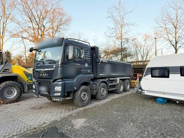 MAN TGS 35.510 8x4 BL TGS 35.510 8x4 BL, Intarder, Stahlmulde ca. 13m³, hydr. Heckklappenöffnung - Damper: fotoğraf 1 MAN TGS 35.510 8x4 BL TGS 35.510 8x4 BL, Intarder, Stahlmulde ca. 13m³, hydr. Heckklappenöffnung - Damper: fotoğraf 1