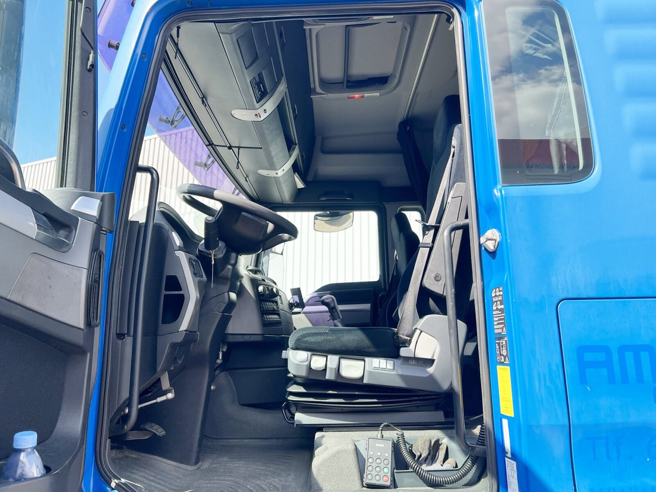 MAN TGX 18.400 4X2 LL TGX 18.400 4X2 LL, Fahrschulausstattung, XLX-Fahrerhaus - Konteynır taşıyıcı/ Yedek karoser kamyon: fotoğraf 3 MAN TGX 18.400 4X2 LL TGX 18.400 4X2 LL, Fahrschulausstattung, XLX-Fahrerhaus - Konteynır taşıyıcı/ Yedek karoser kamyon: fotoğraf 3