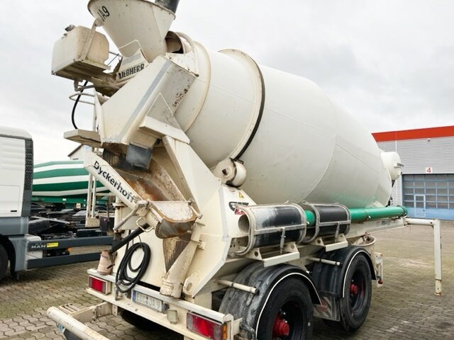 MÜLLER MITTELTAL SF32 mit Liebherr Betonmischer ca. 10m³ MÜLLER MITTELTAL SF32, Liebherr Betonmischer 10m³, 4x VORHANDEN , Liftachse - Treyler mikser: fotoğraf 5 MÜLLER MITTELTAL SF32 mit Liebherr Betonmischer ca. 10m³ MÜLLER MITTELTAL SF32, Liebherr Betonmischer 10m³, 4x VORHANDEN , Liftachse - Treyler mikser: fotoğraf 5