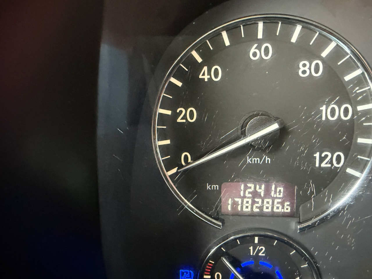 Mercedes-Benz Actros 2641 6x4 Actros 2641 6x4 - Kancalı yükleyici kamyon: fotoğraf 2 Mercedes-Benz Actros 2641 6x4 Actros 2641 6x4 - Kancalı yükleyici kamyon: fotoğraf 2