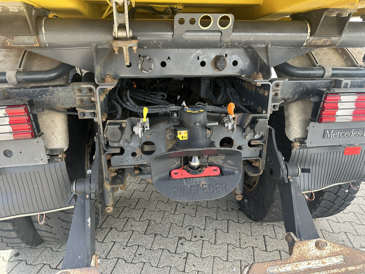 Mercedes-Benz Actros 3348 AK 6x6 Actros 3348 AK 6x6, Bordmatik links - Damperli kamyon: fotoğraf 2 Mercedes-Benz Actros 3348 AK 6x6 Actros 3348 AK 6x6, Bordmatik links - Damperli kamyon: fotoğraf 2
