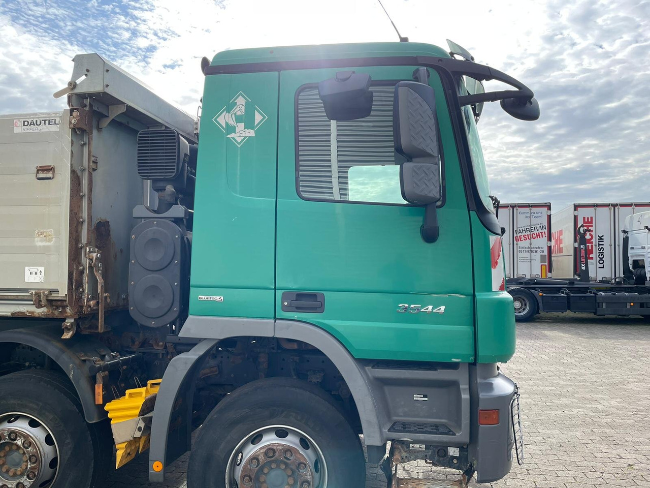 Mercedes-Benz Actros MP III 3544/8x4/4 Actros MP III 3544/8x4/4, 3 Pedale - Damperli kamyon: fotoğraf 2 Mercedes-Benz Actros MP III 3544/8x4/4 Actros MP III 3544/8x4/4, 3 Pedale - Damperli kamyon: fotoğraf 2