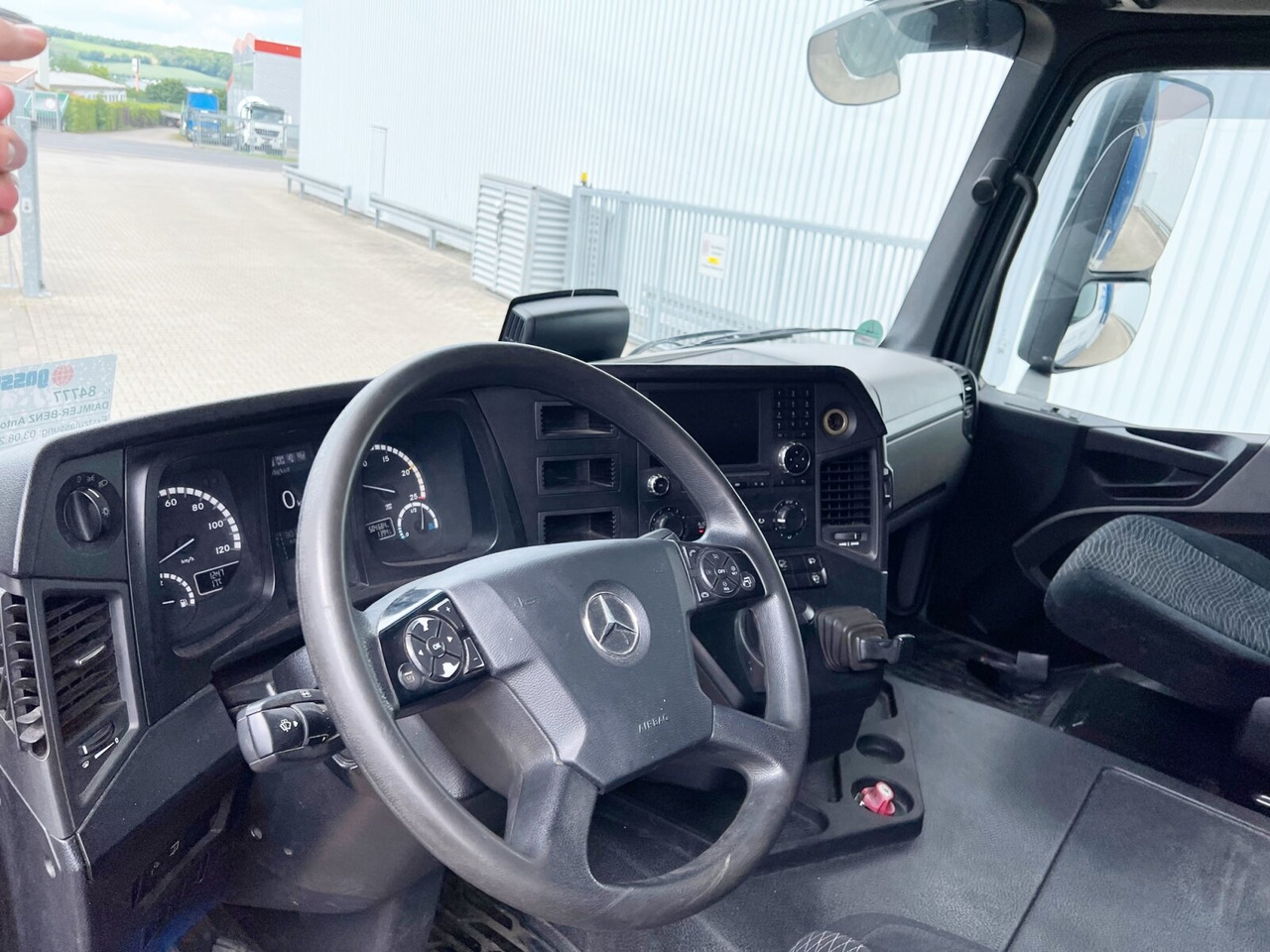 Mercedes-Benz Antos 1840 L 4x2 Antos 1840 L 4x2, Aufnahme für Mitnahmestapler - Tenteli kamyon: fotoğraf 5 Mercedes-Benz Antos 1840 L 4x2 Antos 1840 L 4x2, Aufnahme für Mitnahmestapler - Tenteli kamyon: fotoğraf 5