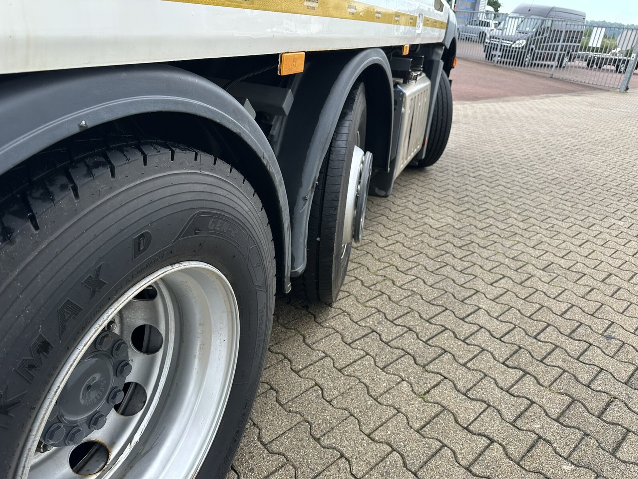 Mercedes-Benz Antos 2540 L 6x2 Antos 2540 L 6x2, Vorlauflenk-/Liftachse, Teleabsetzer - Hidrolift kamyon: fotoğraf 4 Mercedes-Benz Antos 2540 L 6x2 Antos 2540 L 6x2, Vorlauflenk-/Liftachse, Teleabsetzer - Hidrolift kamyon: fotoğraf 4