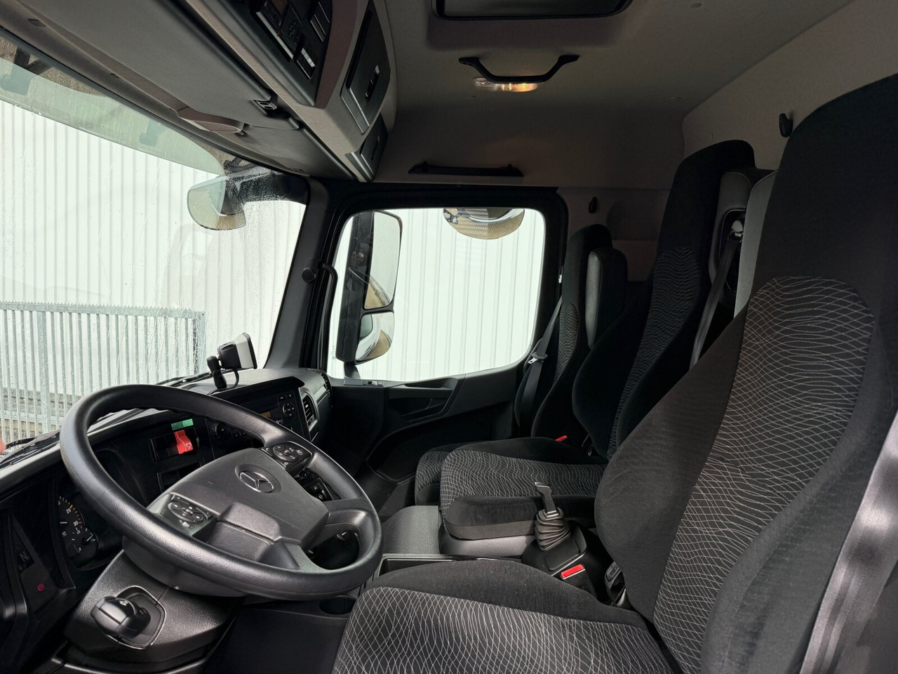 Mercedes-Benz Arocs 1827 A 4x4 Arocs 1827 A 4x4, Ex-! - Sal/ Açık kasa kamyon: fotoğraf 2 Mercedes-Benz Arocs 1827 A 4x4 Arocs 1827 A 4x4, Ex-! - Sal/ Açık kasa kamyon: fotoğraf 2