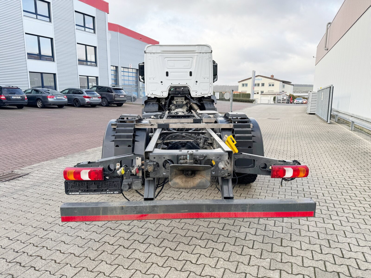 Kancalı yükleyici kamyon Mercedes-Benz Arocs 1840 L 4x2 Arocs 1840 L 4x2/48, MultimediaCockpit, Navi: fotoğraf 10