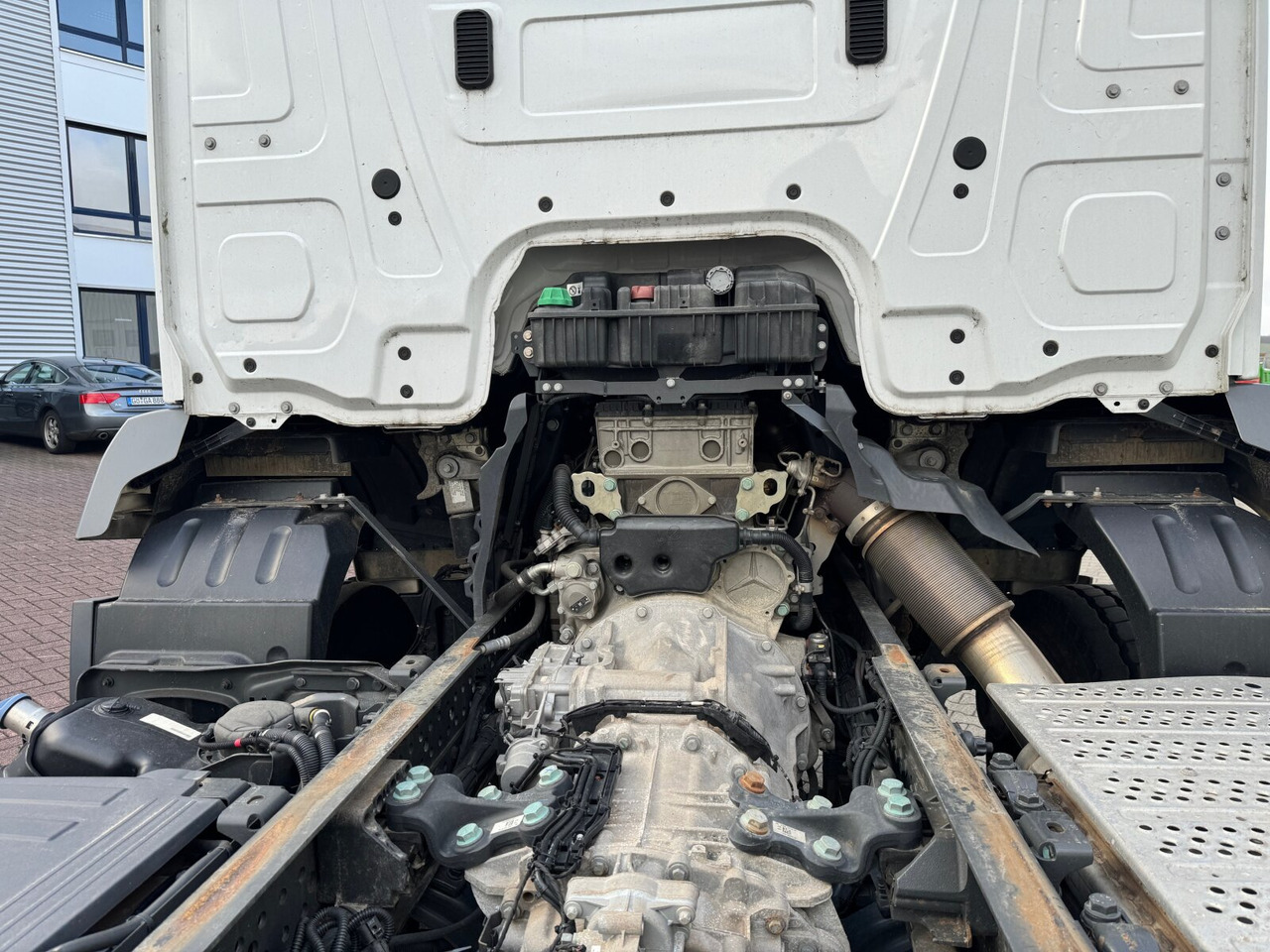 Kancalı yükleyici kamyon Mercedes-Benz Arocs 1840 L 4x2 Arocs 1840 L 4x2/48, MultimediaCockpit, Navi: fotoğraf 13