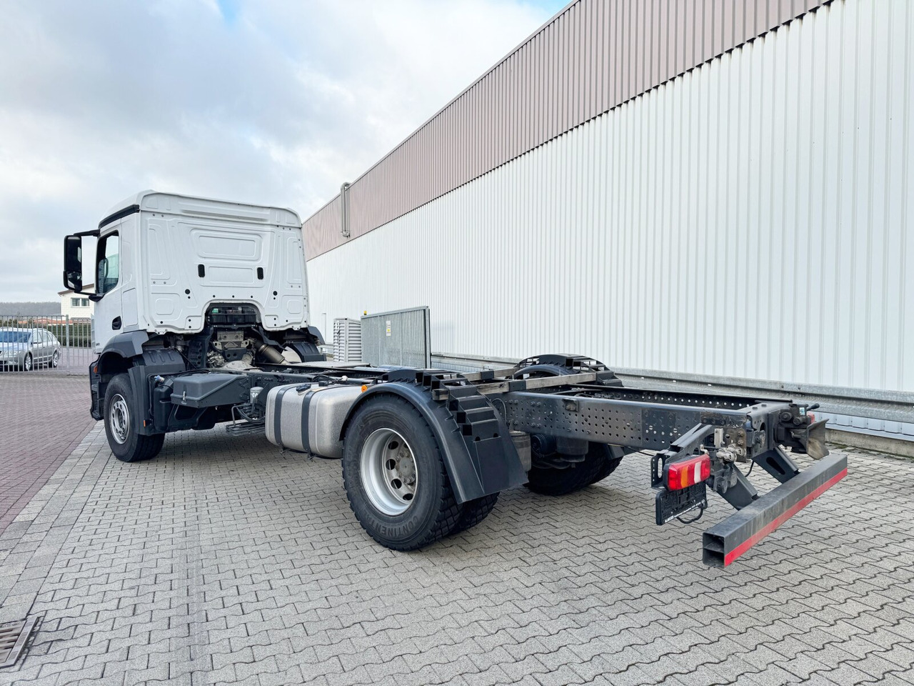 Kancalı yükleyici kamyon Mercedes-Benz Arocs 1840 L 4x2 Arocs 1840 L 4x2/48, MultimediaCockpit, Navi: fotoğraf 11