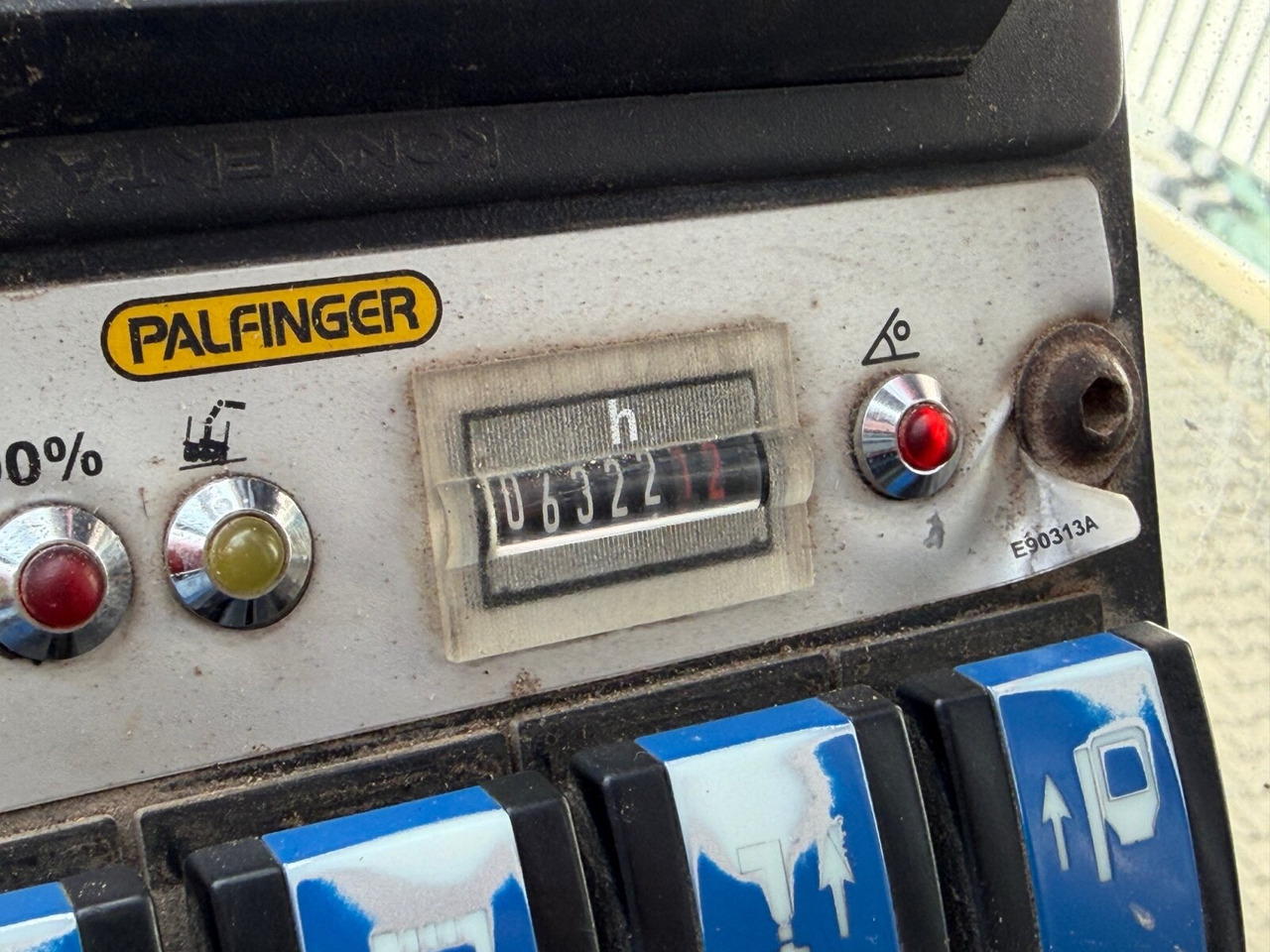 Mercedes-Benz Arocs 2648 6x4 Arocs 2648 6x4 mit Heckkran Epsilon M12Z83, Krankabine - Tomruk kamyonu, Vinçli kamyon: fotoğraf 5 Mercedes-Benz Arocs 2648 6x4 Arocs 2648 6x4 mit Heckkran Epsilon M12Z83, Krankabine - Tomruk kamyonu, Vinçli kamyon: fotoğraf 5