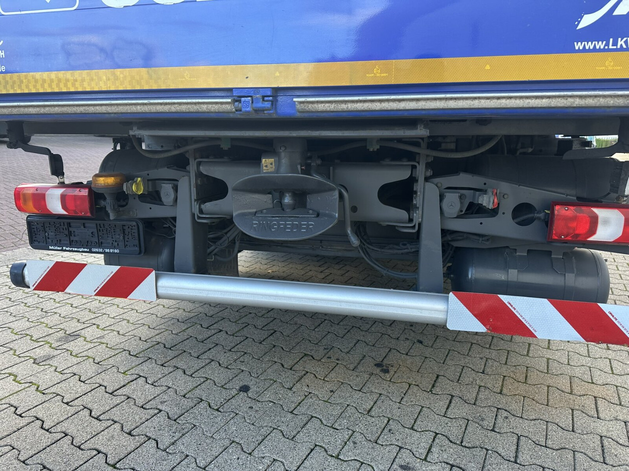 Mercedes-Benz Arocs 3245 L 8x2/6 Arocs 3245 L 8x2/6, Kran Fassi F 545 RA 2.26 XE, Jib, Funk 29,7 m - 400 kg - Vinçli kamyon, Sal/ Açık kasa kamyon: fotoğraf 5 Mercedes-Benz Arocs 3245 L 8x2/6 Arocs 3245 L 8x2/6, Kran Fassi F 545 RA 2.26 XE, Jib, Funk 29,7 m - 400 kg - Vinçli kamyon, Sal/ Açık kasa kamyon: fotoğraf 5