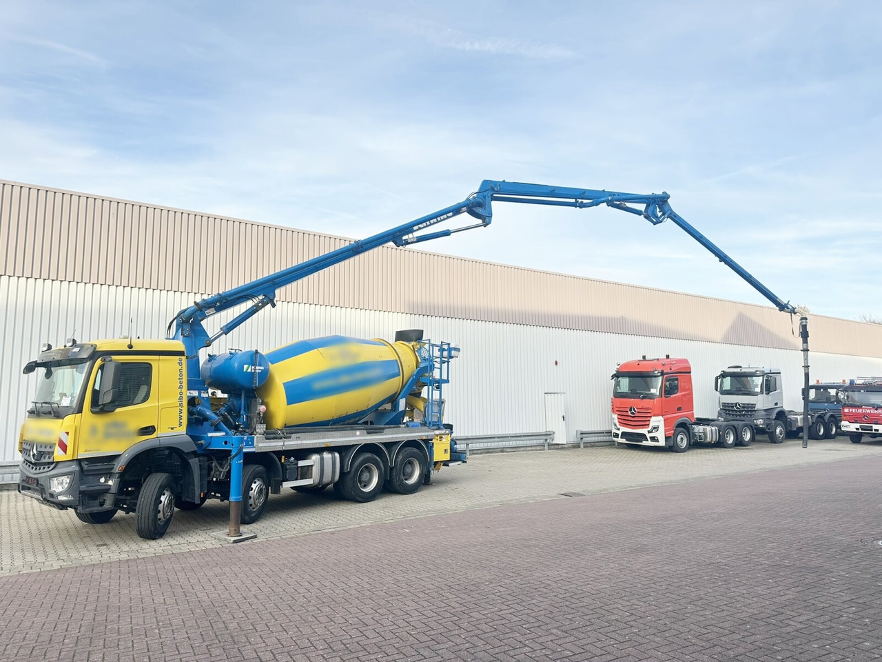 Mobil beton pompası Mercedes-Benz Arocs 3246 B 8x4 Stetter Mischer 7m³, Pumpe 25m Arocs 3246 B 8x4 Stetter Mischer 7m³, Pumpe 25m: fotoğraf 8