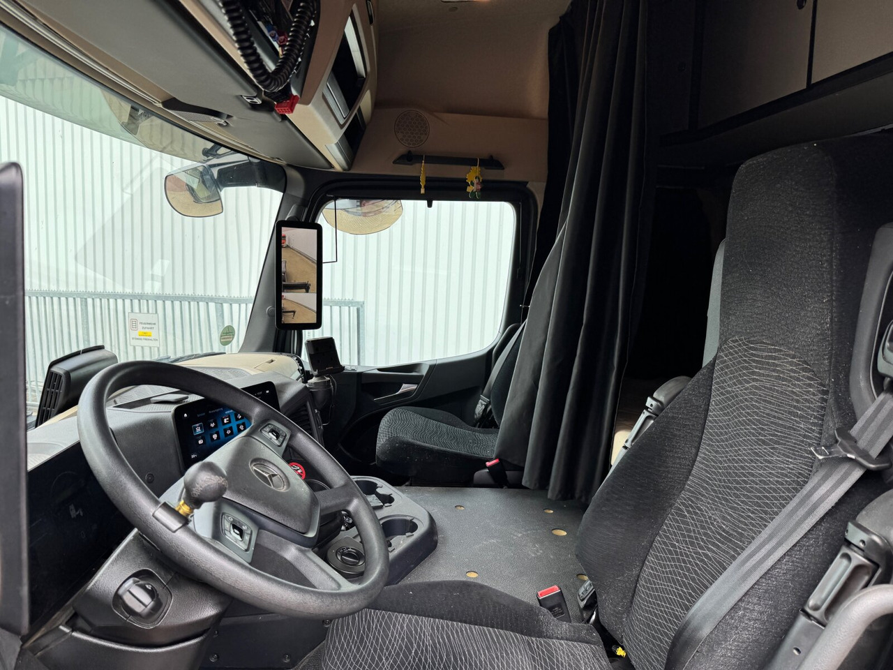 Mercedes-Benz Arocs 3351 LS 6x6 Arocs 3351 LS 6x6, Grounder, MirrorCam, Navi - Şasi kamyon: fotoğraf 5 Mercedes-Benz Arocs 3351 LS 6x6 Arocs 3351 LS 6x6, Grounder, MirrorCam, Navi - Şasi kamyon: fotoğraf 5