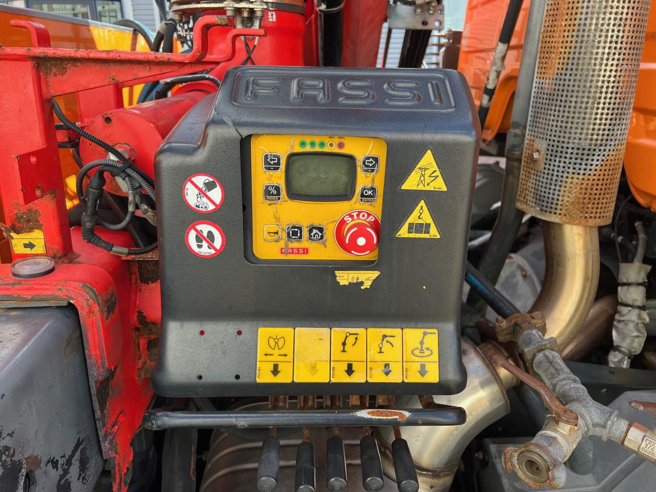 Mercedes-Benz Atego 1024 L 4x2 Atego 1024 L 4x2 mit Kran Fassi F80A.0.21 - Vinçli kamyon, Sal/ Açık kasa kamyon: fotoğraf 3 Mercedes-Benz Atego 1024 L 4x2 Atego 1024 L 4x2 mit Kran Fassi F80A.0.21 - Vinçli kamyon, Sal/ Açık kasa kamyon: fotoğraf 3