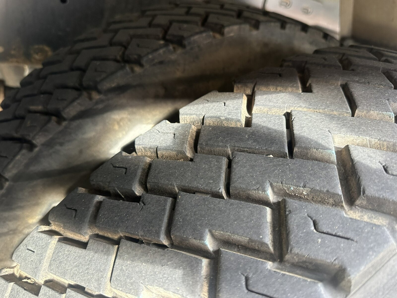 Mercedes-Benz Atego 1223 K 4x2 Atego 1223 K 4x2, AHK-Öl - Damperli kamyon: fotoğraf 2 Mercedes-Benz Atego 1223 K 4x2 Atego 1223 K 4x2, AHK-Öl - Damperli kamyon: fotoğraf 2