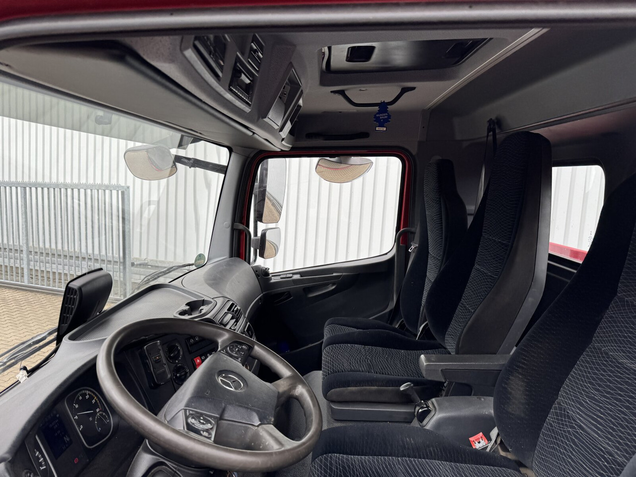 Mercedes-Benz Atego 1530 K 4x2 Atego 1530 K 4x2, 2x AHK - Damperli kamyon: fotoğraf 2 Mercedes-Benz Atego 1530 K 4x2 Atego 1530 K 4x2, 2x AHK - Damperli kamyon: fotoğraf 2
