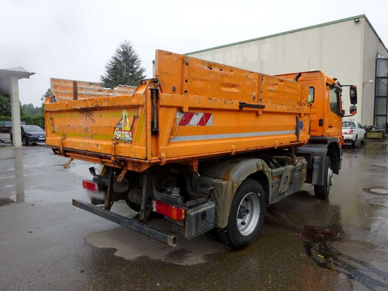 Mercedes-Benz Atego 1624 AK 4x4 Atego 1624 AK 4x4, AT-Motor, Winterdienstausstattung - Damperli kamyon, Vinçli kamyon: fotoğraf 3 Mercedes-Benz Atego 1624 AK 4x4 Atego 1624 AK 4x4, AT-Motor, Winterdienstausstattung - Damperli kamyon, Vinçli kamyon: fotoğraf 3