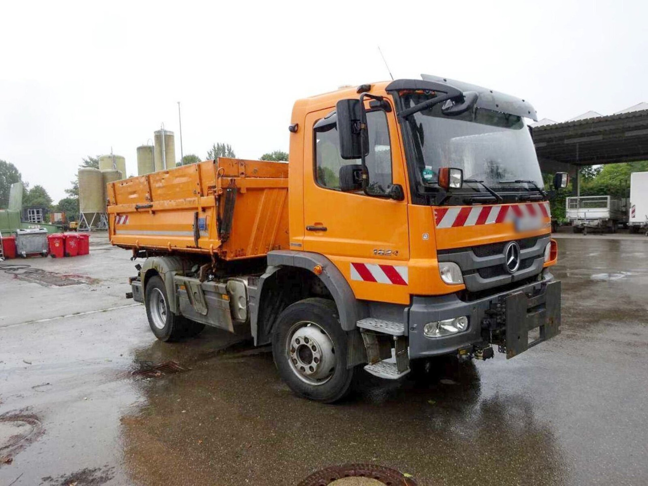 Mercedes-Benz Atego 1624 AK 4x4 Atego 1624 AK 4x4, AT-Motor, Winterdienstausstattung - Damperli kamyon, Vinçli kamyon: fotoğraf 2 Mercedes-Benz Atego 1624 AK 4x4 Atego 1624 AK 4x4, AT-Motor, Winterdienstausstattung - Damperli kamyon, Vinçli kamyon: fotoğraf 2