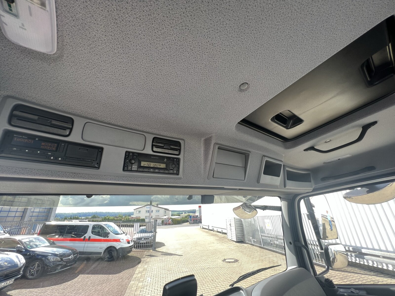 Mercedes-Benz Atego 818/23 K 4x2 Atego 818/23 K 4x2, mehrfach Vorhanden! - Şasi kamyon: fotoğraf 2 Mercedes-Benz Atego 818/23 K 4x2 Atego 818/23 K 4x2, mehrfach Vorhanden! - Şasi kamyon: fotoğraf 2