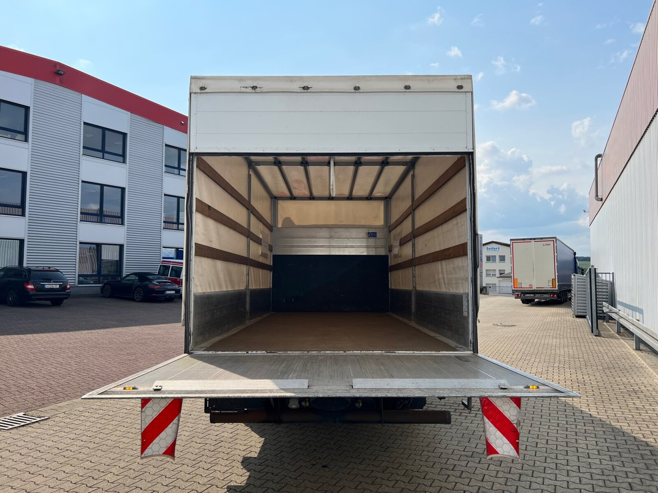 Tenteli kamyon Mercedes-Benz Atego 818/23 L 4x2 Atego 818/23 L 4x2 mit Sörensen LBW: fotoğraf 11