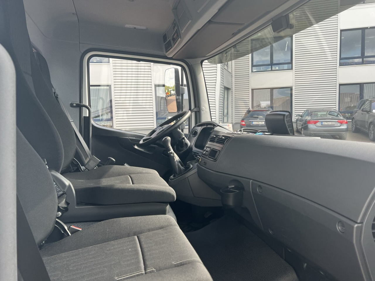 Mercedes-Benz Atego 818 K 4x2 Atego 818 K 4x2, 2x AHK, Meiller-Kipper, mehrfach Vorhanden! - Damperli kamyon: fotoğraf 5 Mercedes-Benz Atego 818 K 4x2 Atego 818 K 4x2, 2x AHK, Meiller-Kipper, mehrfach Vorhanden! - Damperli kamyon: fotoğraf 5