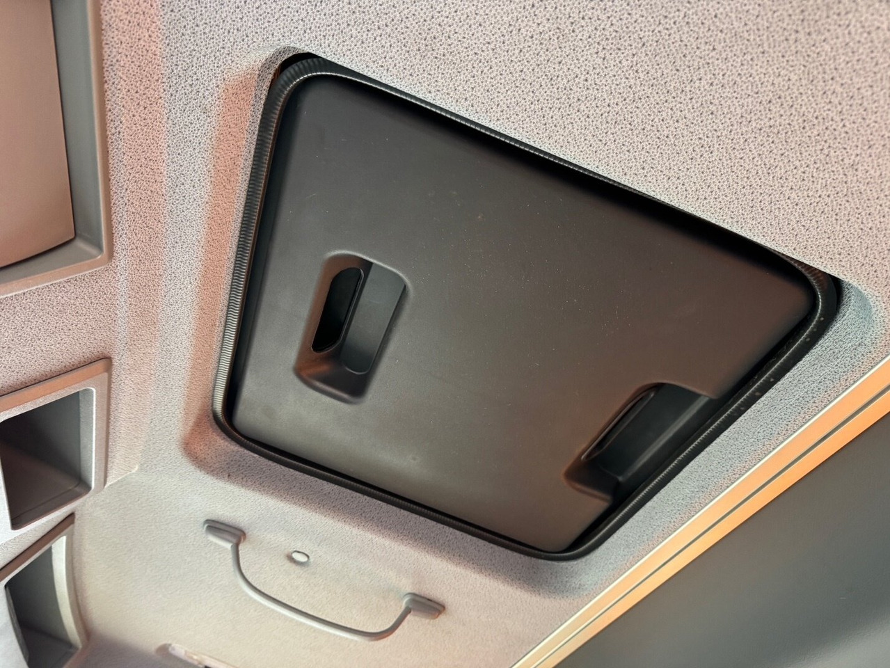 Damperli kamyon Mercedes-Benz Atego 823 K 4x2 Atego 823 K 4x2, 2x AHK: fotoğraf 7 Damperli kamyon Mercedes-Benz Atego 823 K 4x2 Atego 823 K 4x2, 2x AHK: fotoğraf 7